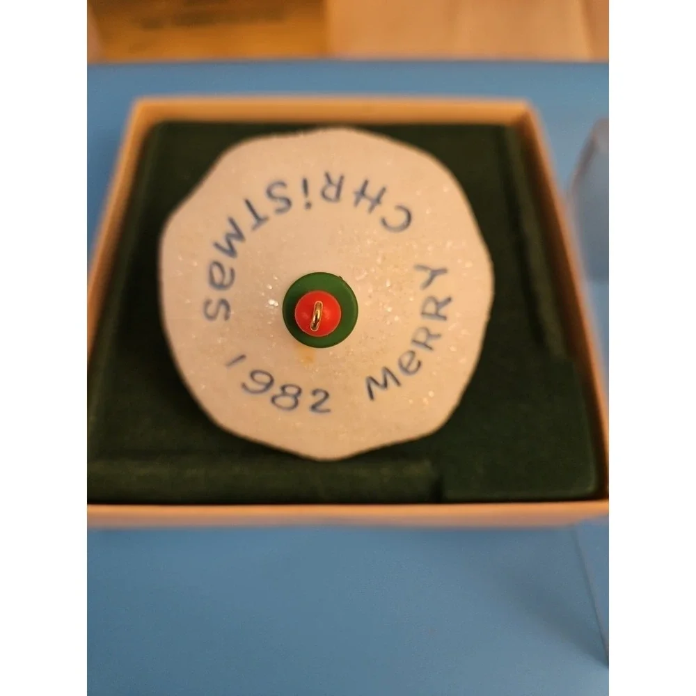 Hallmark product set
